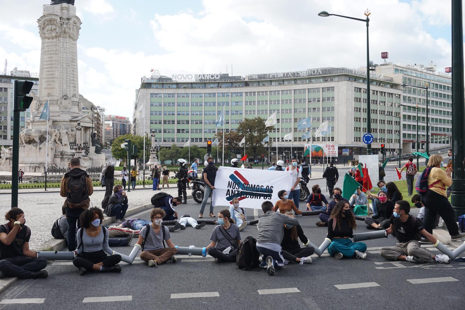 Protesto do Climáximo no Marquês de Pombal, em Lisboa