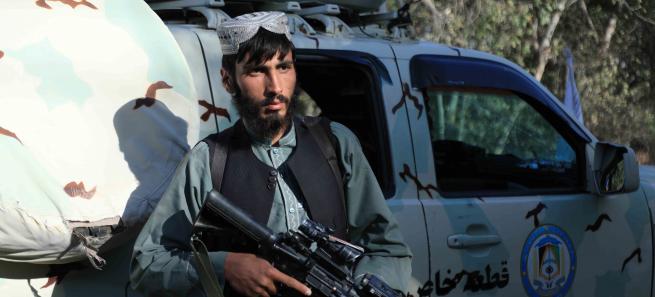 taliban-checkpoint-herat_epa_stringer_lu