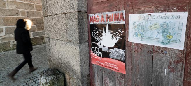 nao à mina